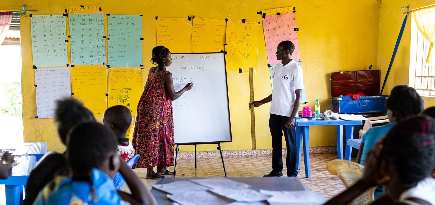 Peter supports teacher Christine