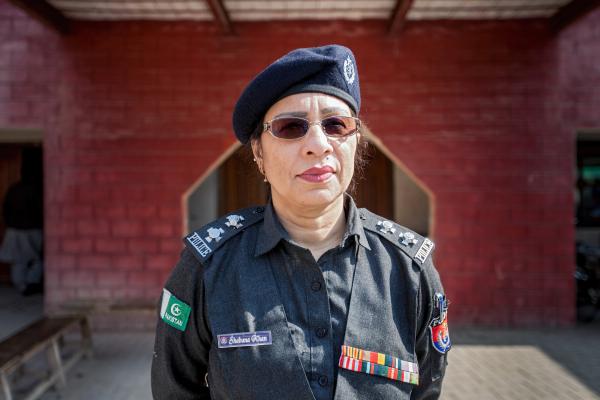 Police sunglasses in pakistan online