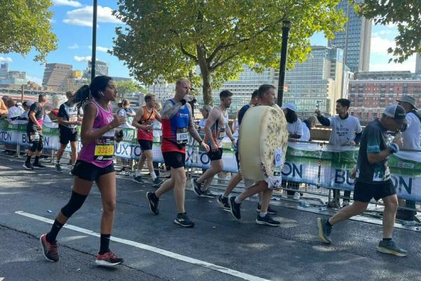 Safiya running the London Marathon.