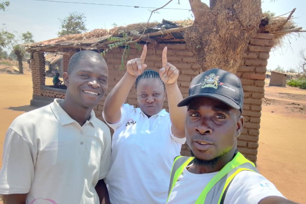 Malawi volunteers